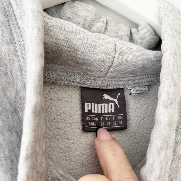 Puma Sweatshirt - Picture 3 of 4